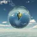 3D Grafik Fisch in Glaskugel Meer Blauer Himmel