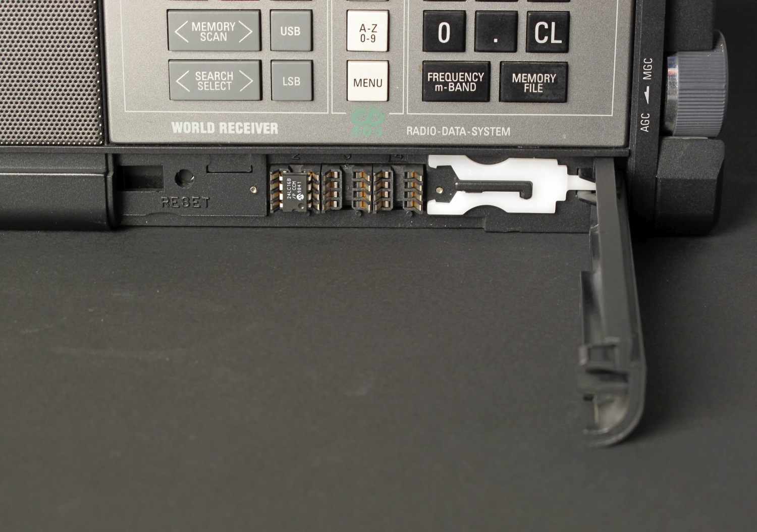 Grundig Satellit S700