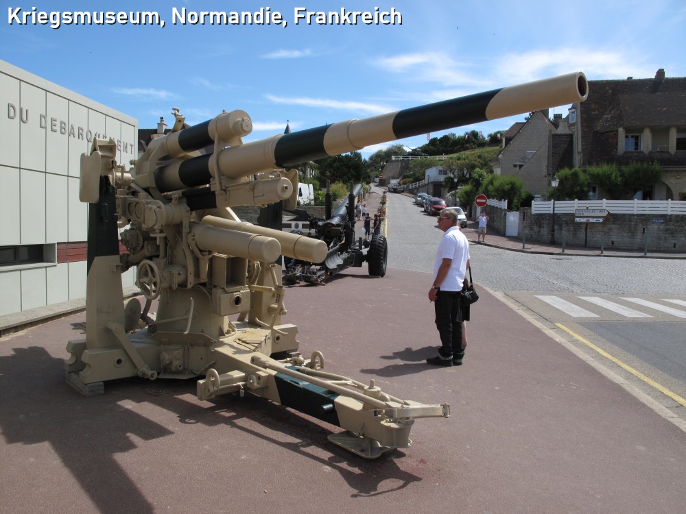 Geschütz Kanone Normandie Frankreich Tour Honda Sh125i