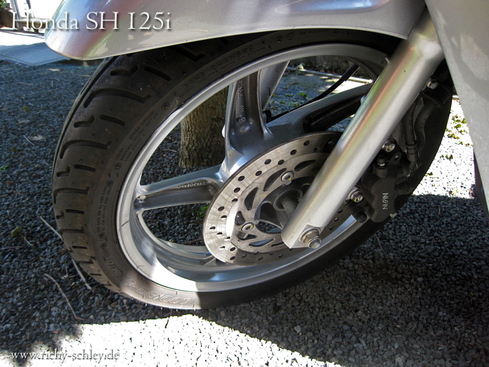 Honda Sh125i Motorroller silber Scheibenbremse